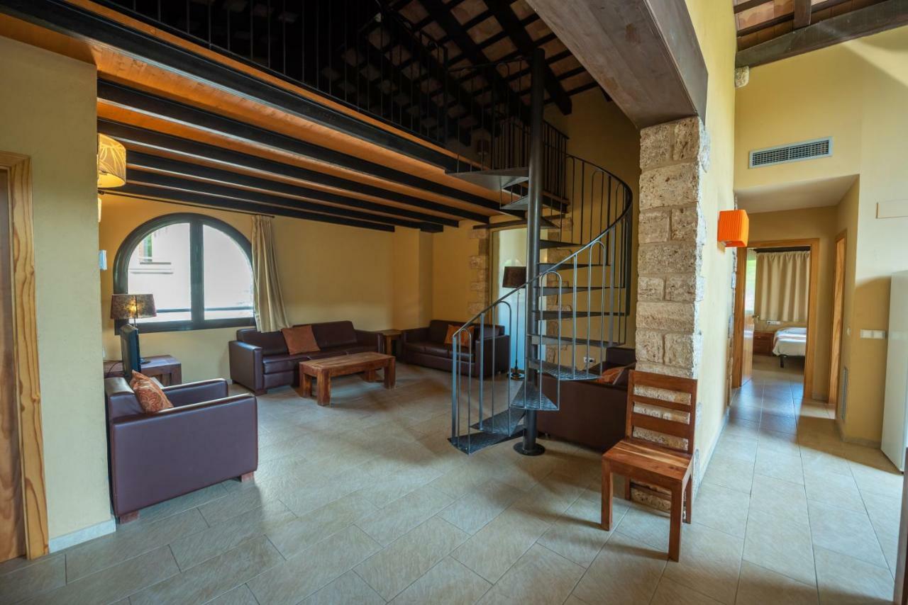 Ferienwohnung L'Arcada De Fares Sant Ferriol Exterior foto